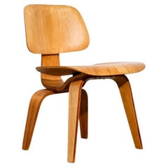 Evans Production Eames DCW in Birch, 'A'