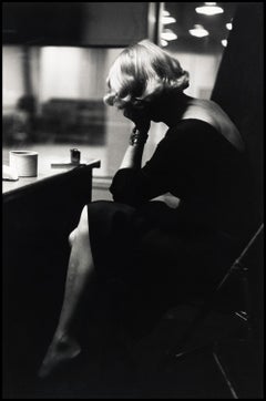 Eve Arnold -Marlene Dietrich aux Records de Columbia, 1952, imprimée d'après