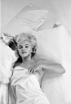 Marilyn Monroe Resting During a Photo Studio Session - Hollywood, 1960