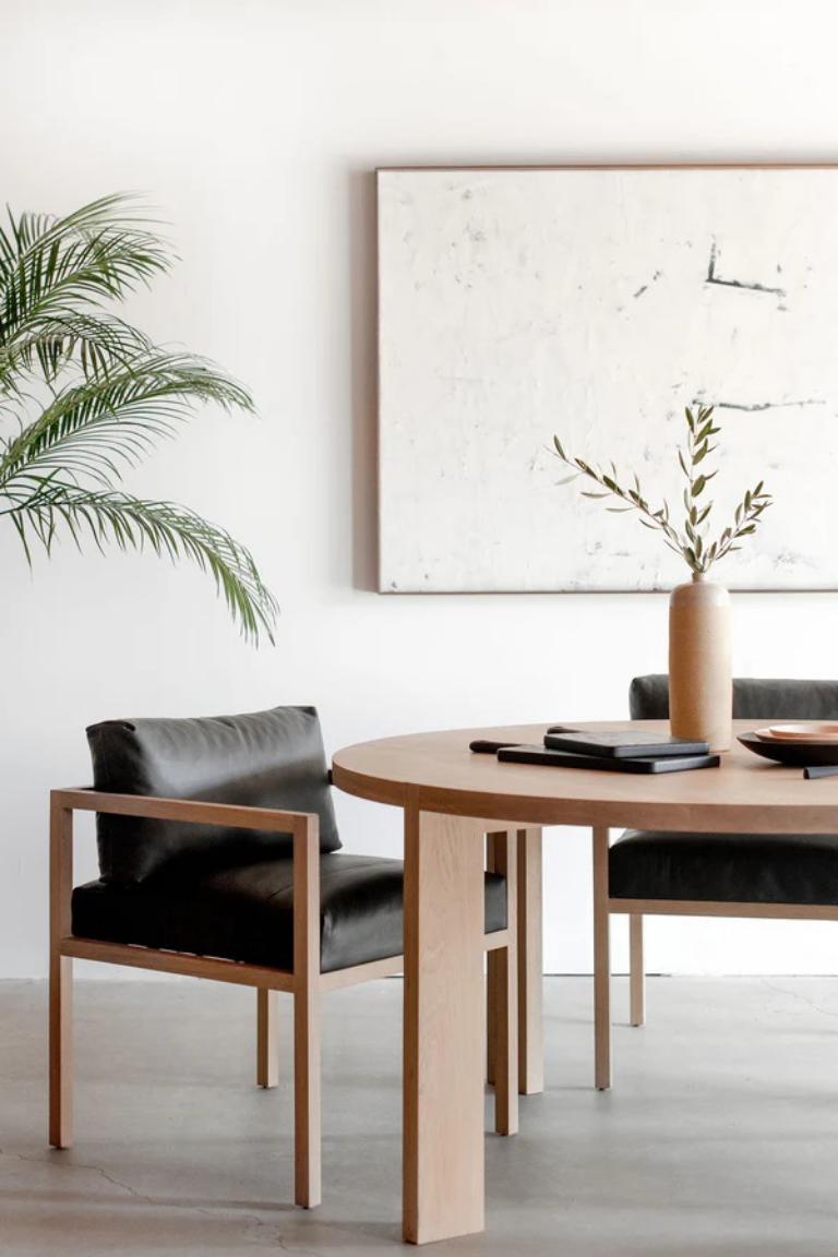 Eve Dining Chair In Leather Straight by Croft House In New Condition For Sale In Los Angeles, CA