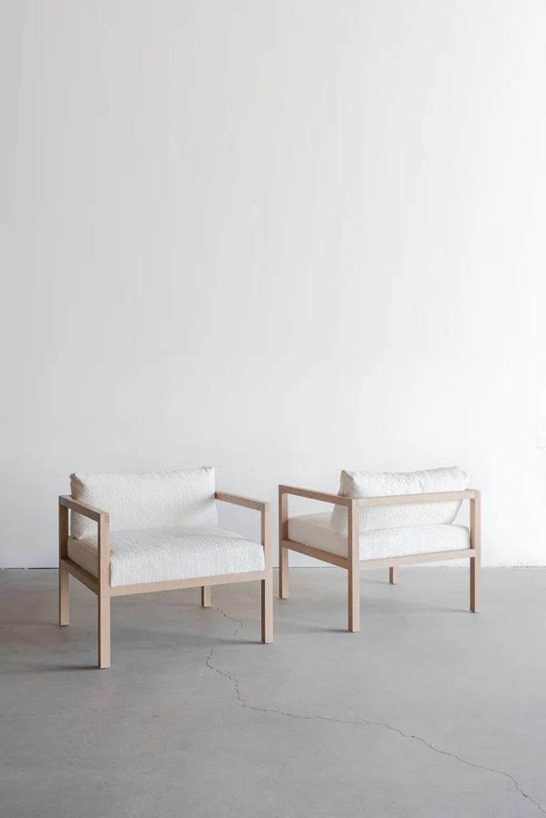 Eve Lounge Chair Straight In New Condition For Sale In Los Angeles, CA