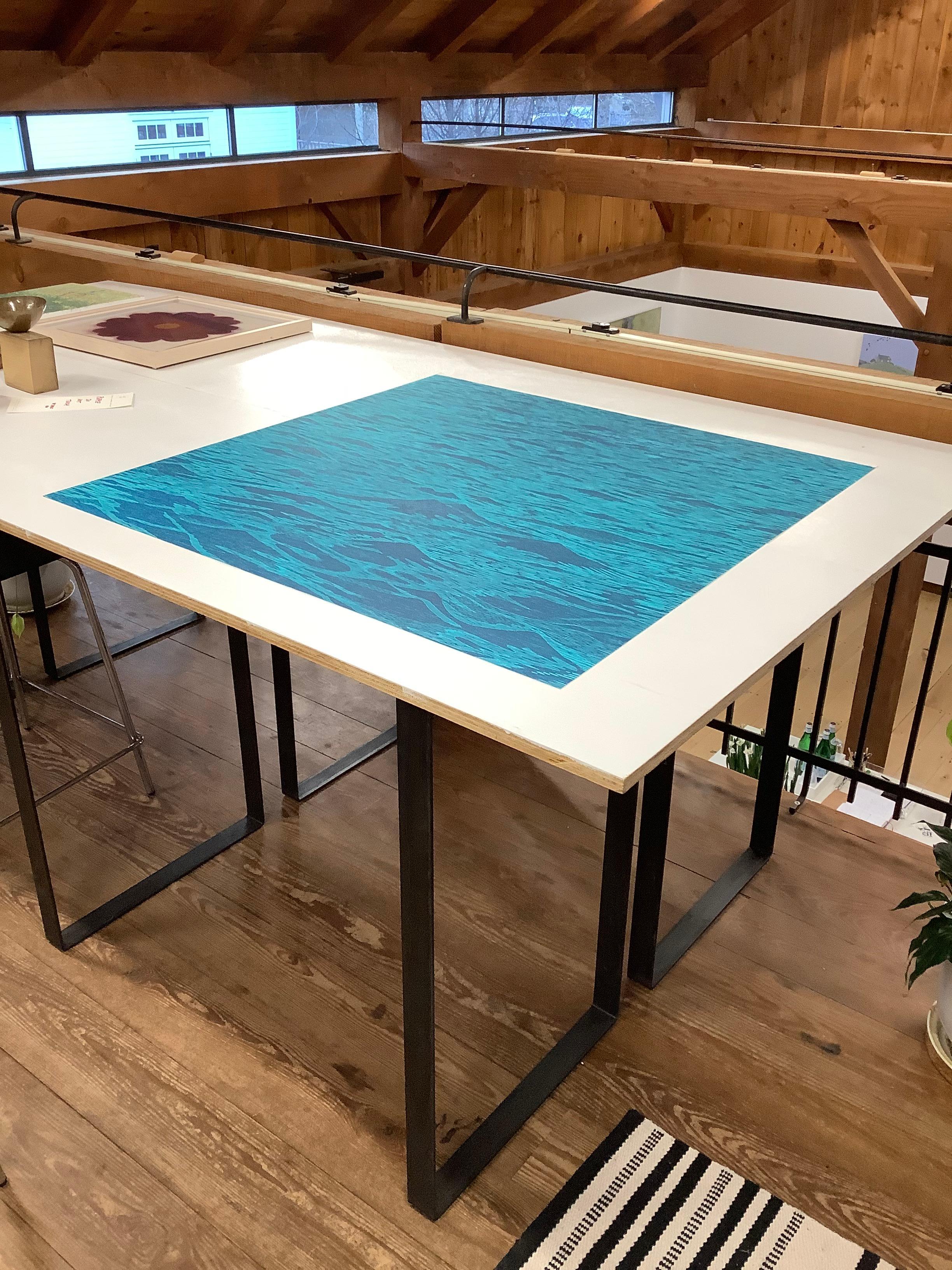 Big Seascape XII Left - Ocean Waves, Holzschnittdruck in Blautönen, Big Seascape XII, 2015 (Zeitgenössisch), Print, von Eve Stockton