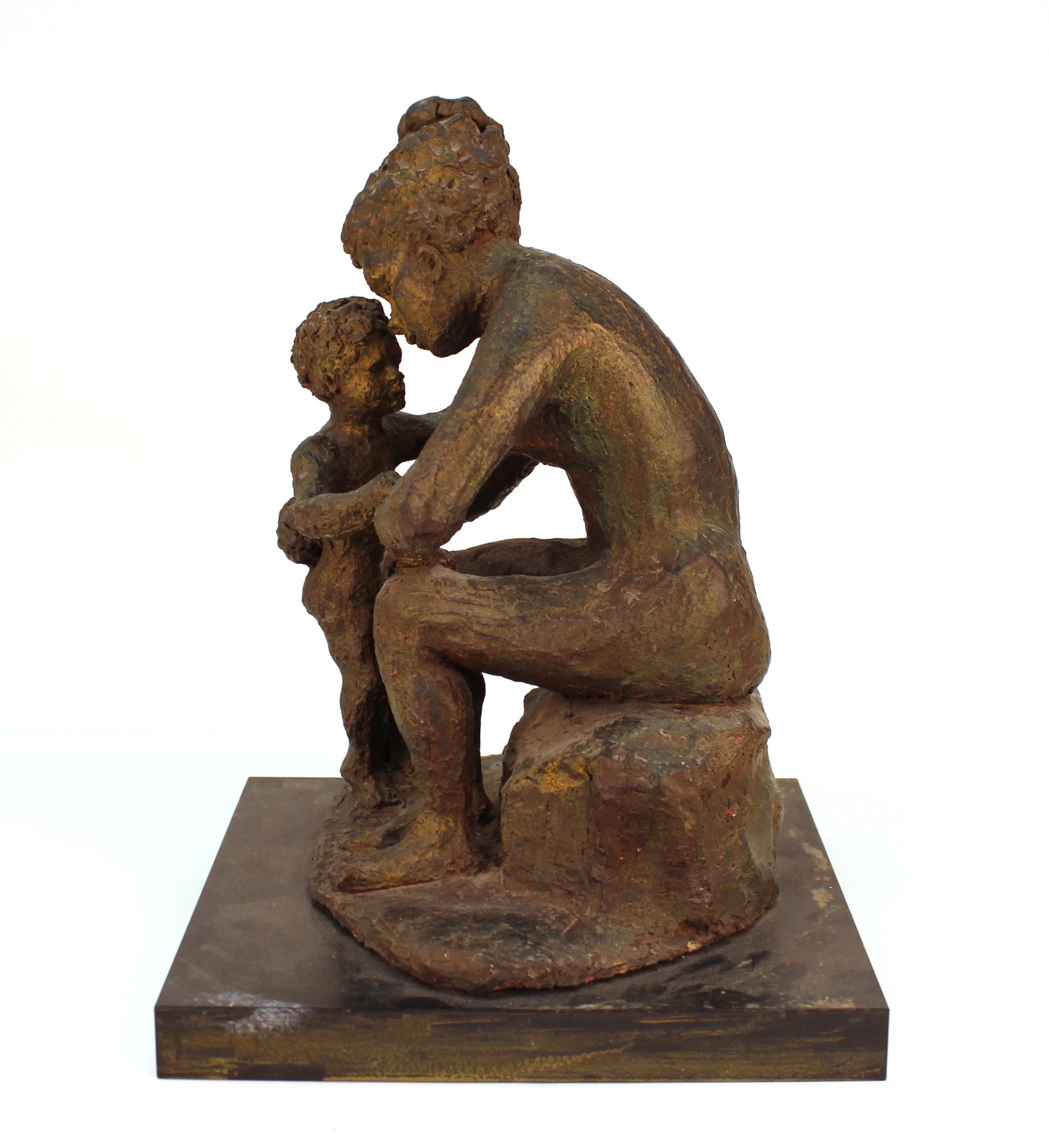 Evelyn Morgenbesser Mid-Century Modern Sculpture of Mother and Child In Good Condition In New York, NY