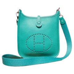 Evelyn TPM in jade green crossbody bag
