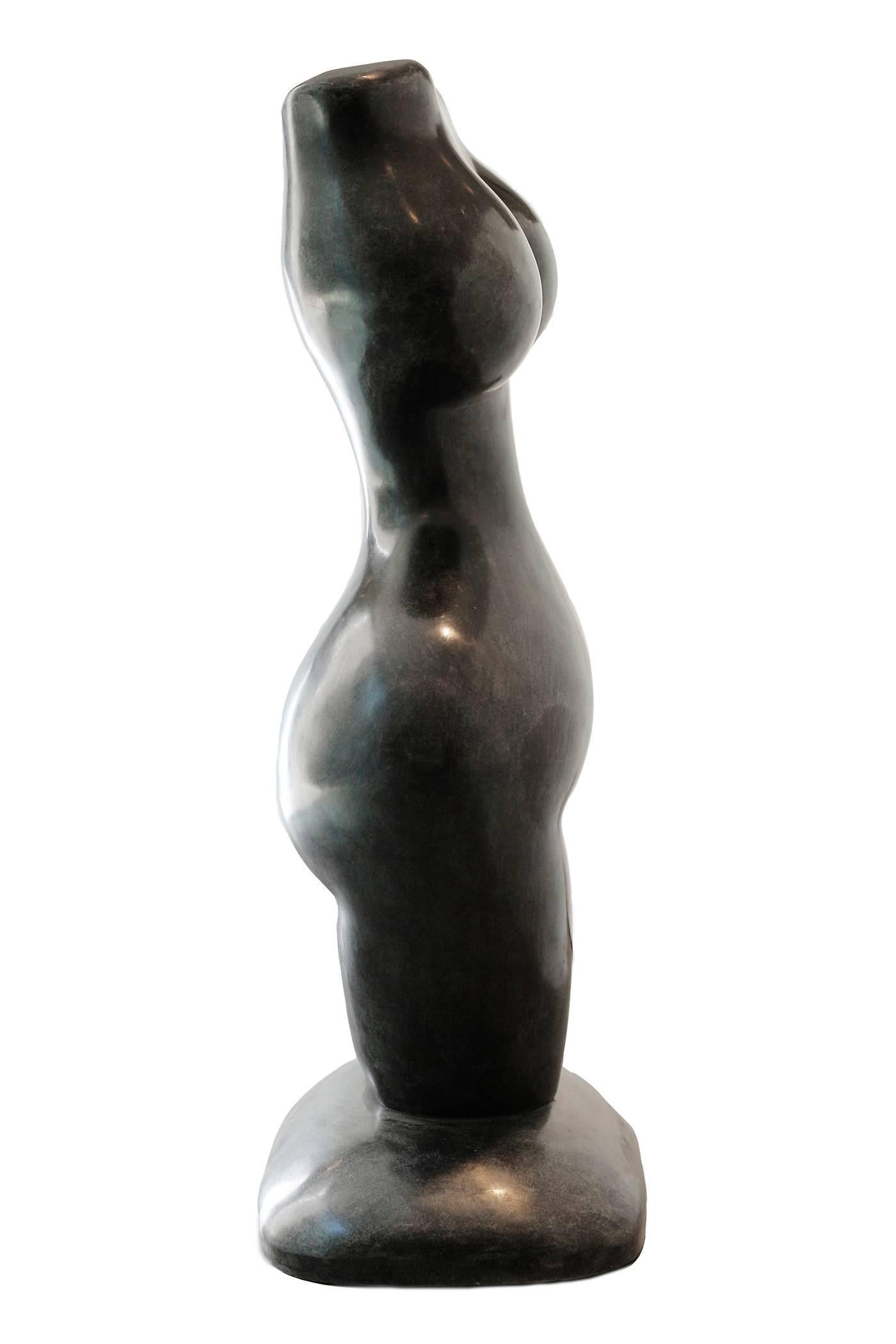 Junia #1328 - Sculpture by Evelyne Brader-Frank