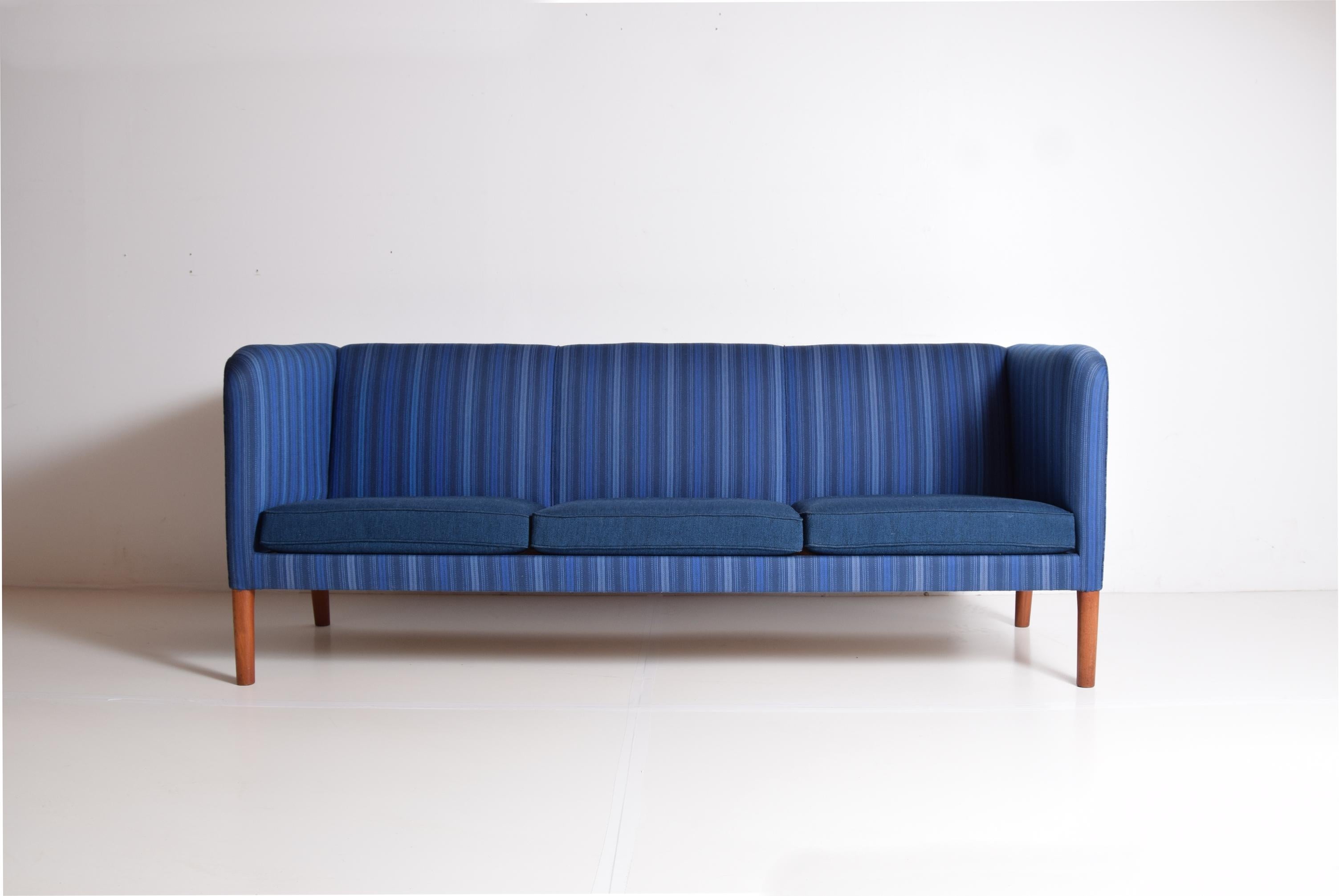 Wool Even Arm Sofa by Hans Wegner For Sale