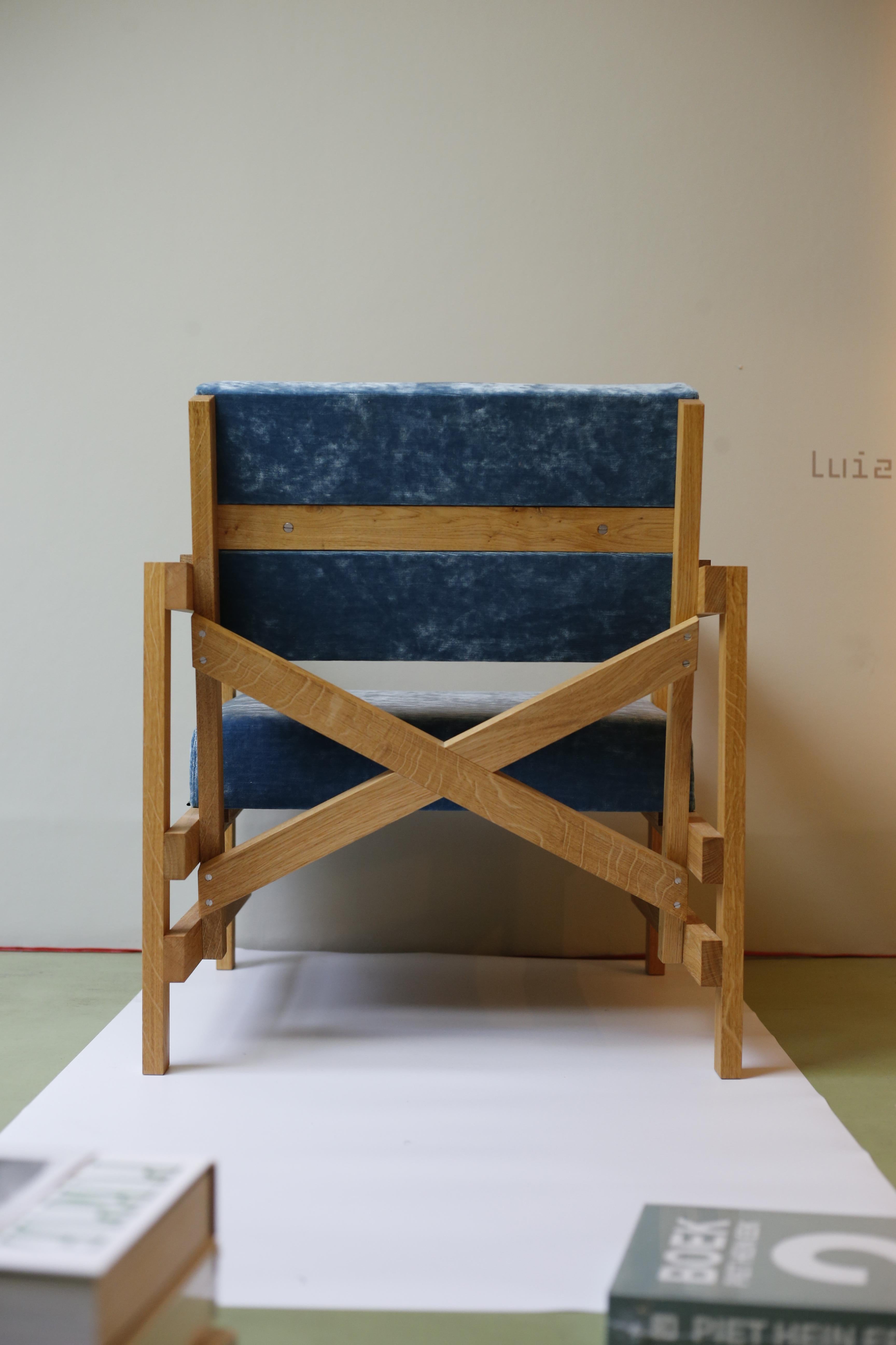 Modern Even-Thick-Even-Wide Armchair Oak in Blue Velvet, Piet Hein Eek For Sale