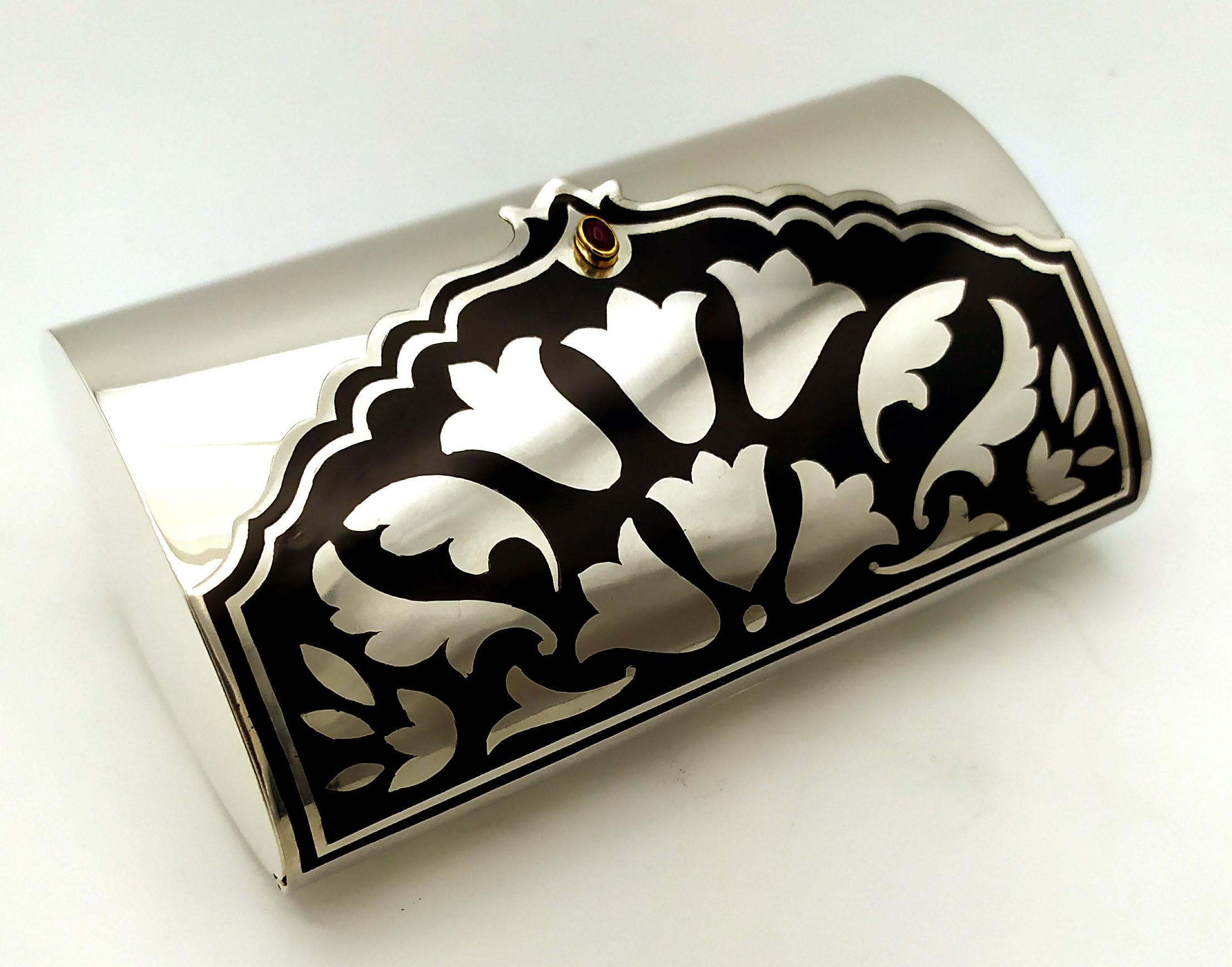 Bolso de noche fabricado para la Maison Cartier de Nueva York en la década de 1970 Salimbeni en venta 1