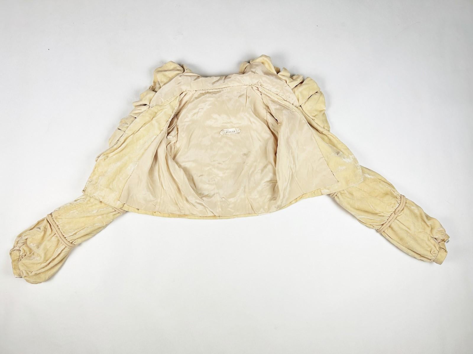 Evening bolero in eggshell velvet - France Circa 1930 For Sale 10
