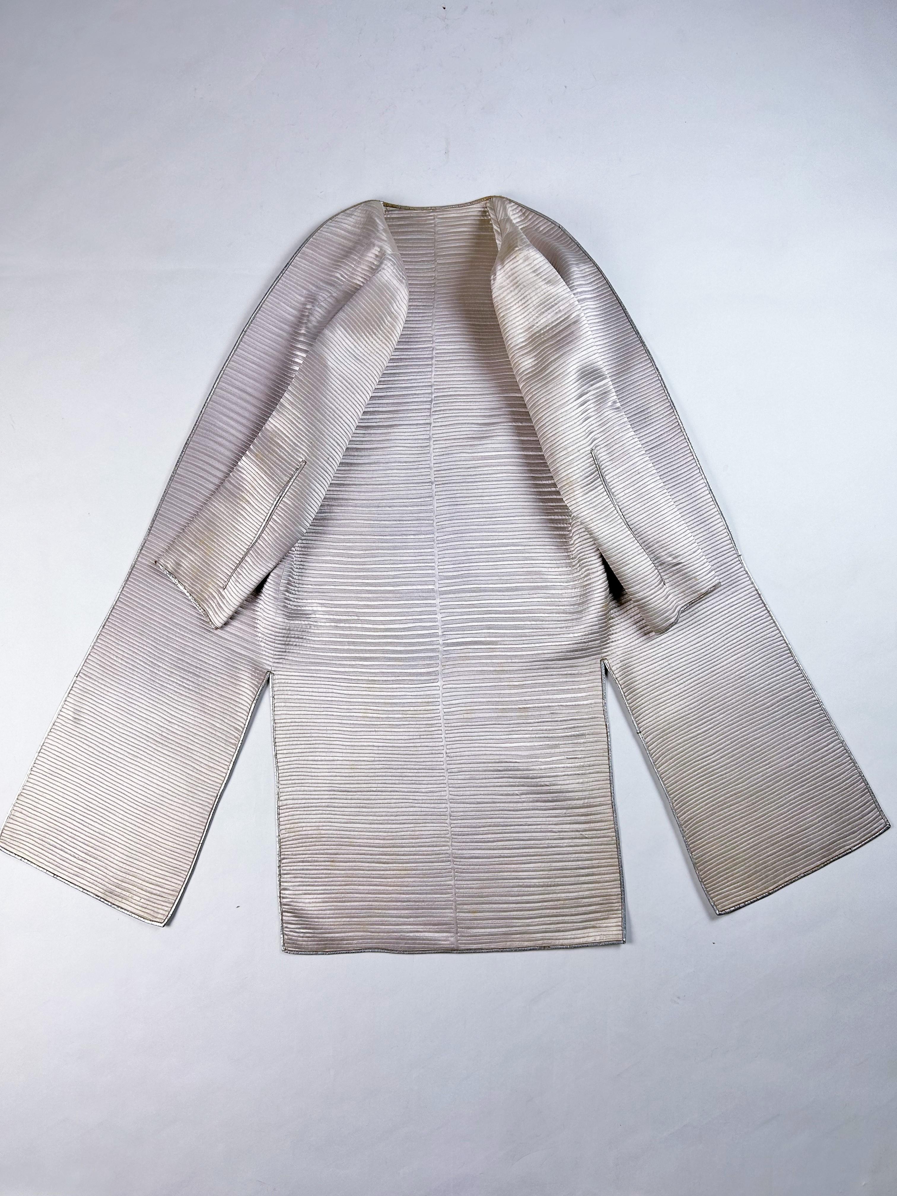 Evening coat by Jeanne Lanvin Haute Couture - Paris Winter Collection 1943 For Sale 8