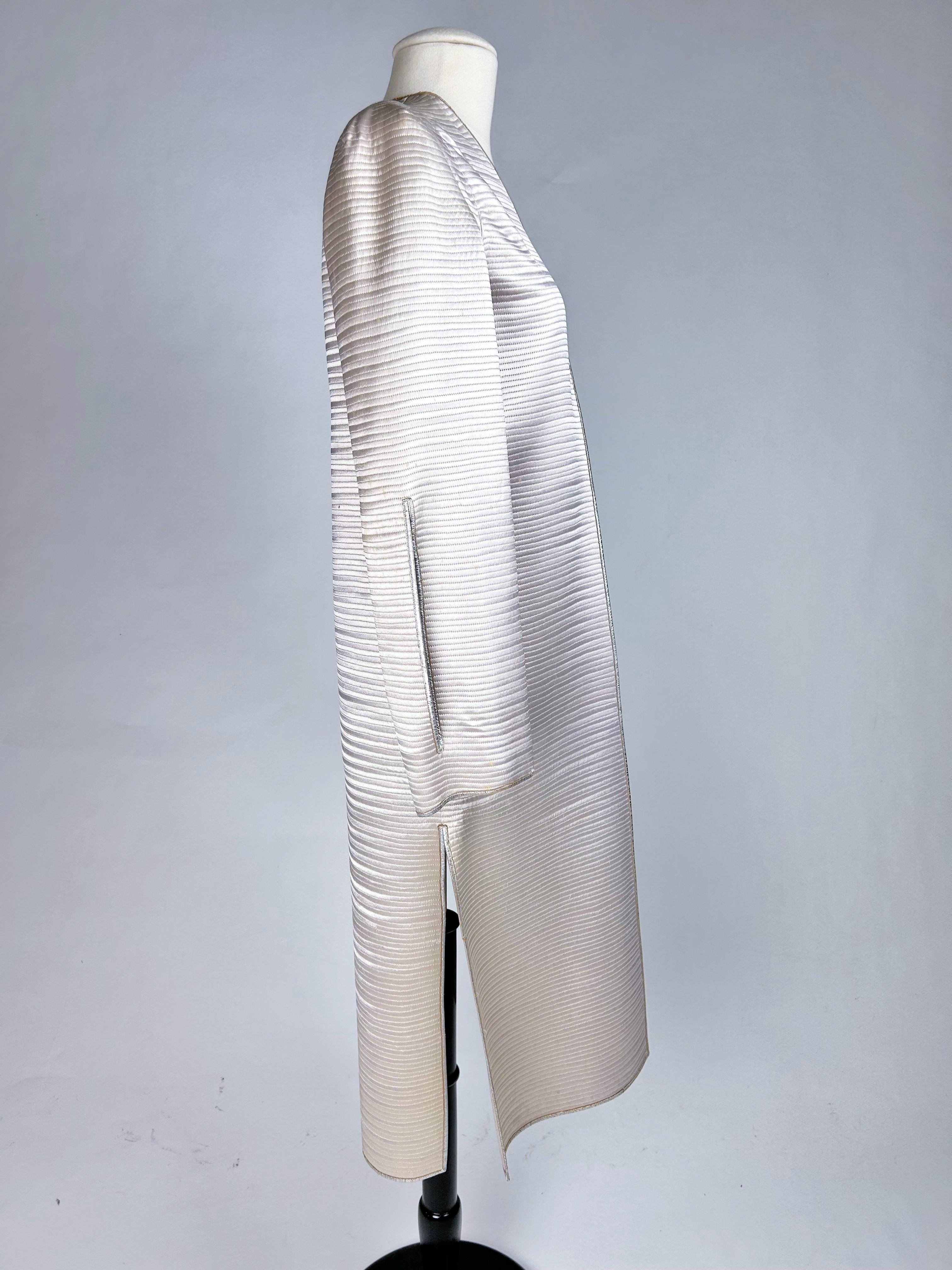 Women's Evening coat by Jeanne Lanvin Haute Couture - Paris Winter Collection 1943 For Sale
