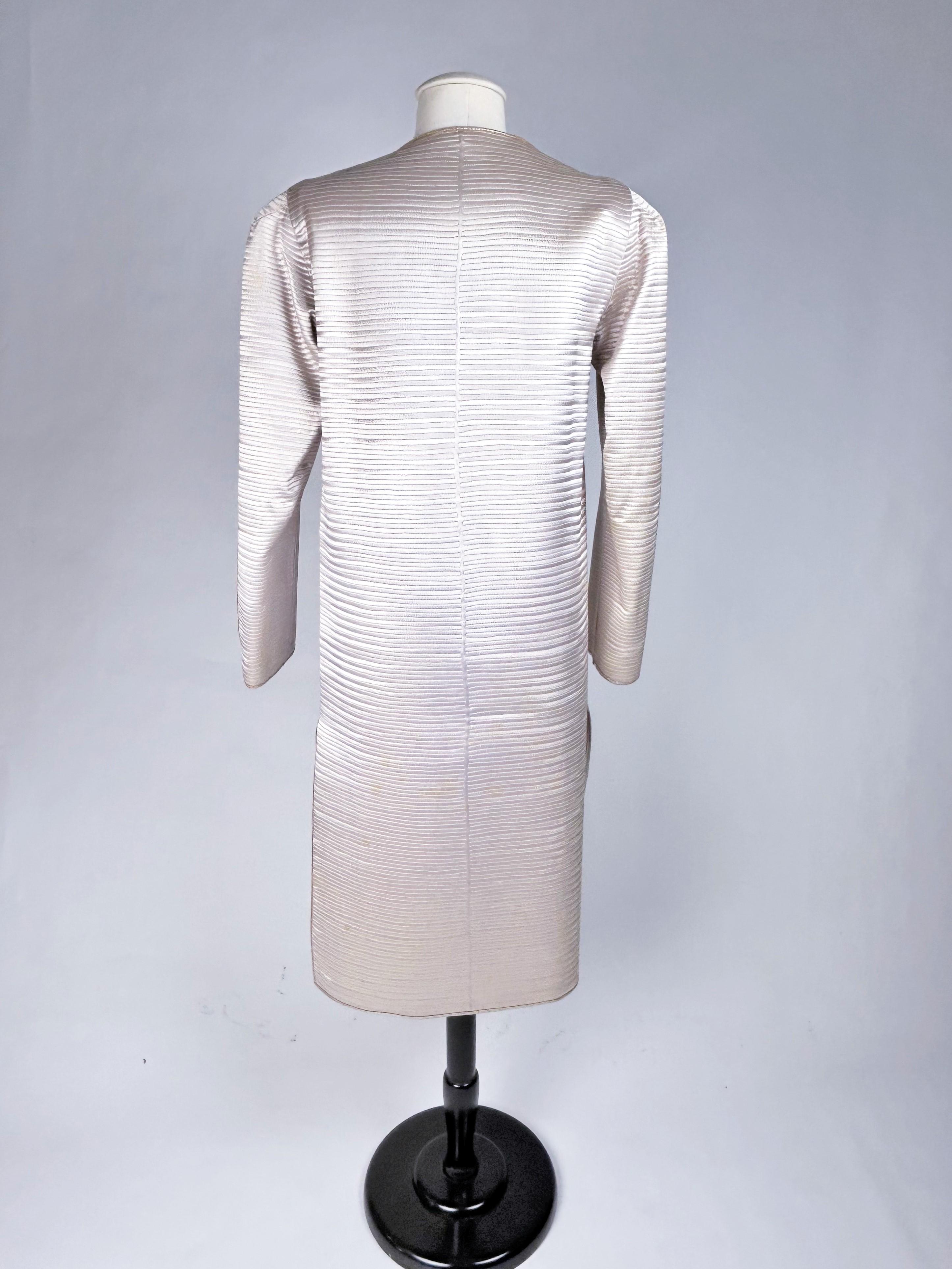 Evening coat by Jeanne Lanvin Haute Couture - Paris Winter Collection 1943 For Sale 3