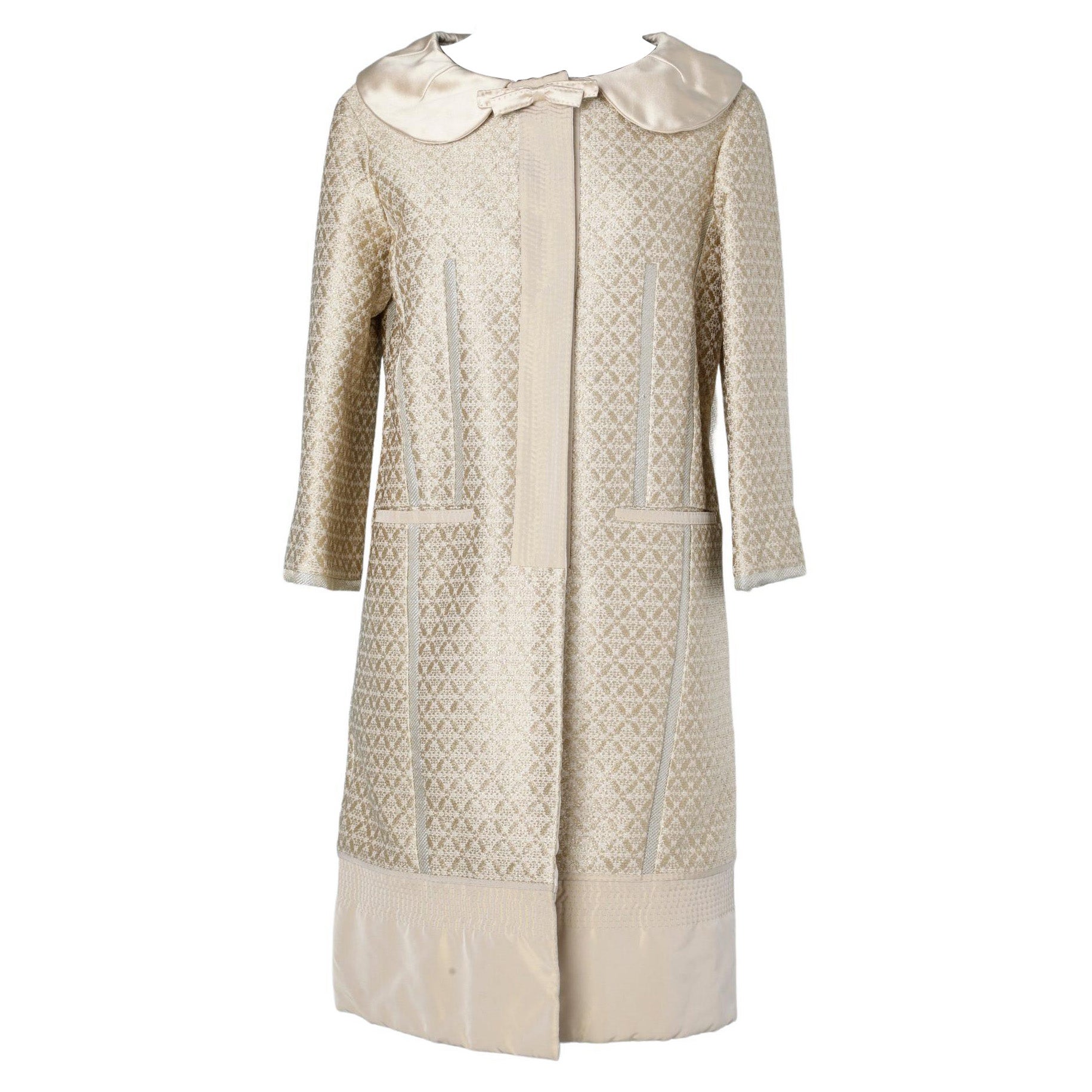 Manteau de soirée en lurex doré Marc Jacob pour Louis Vuitton
