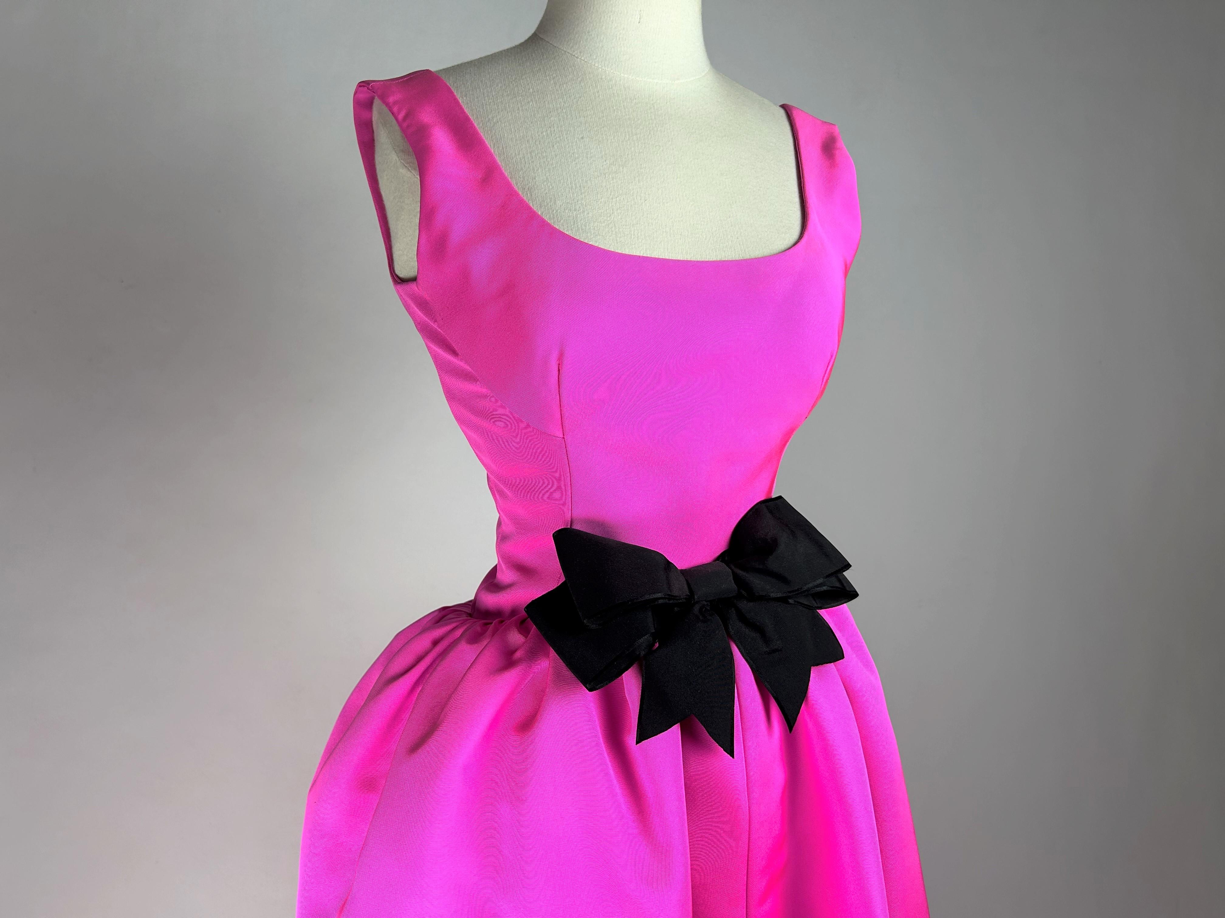 Evening dress by Cristobal Balenciaga, Haute Couture (attributed to) Circa 1962 In Good Condition In Toulon, FR