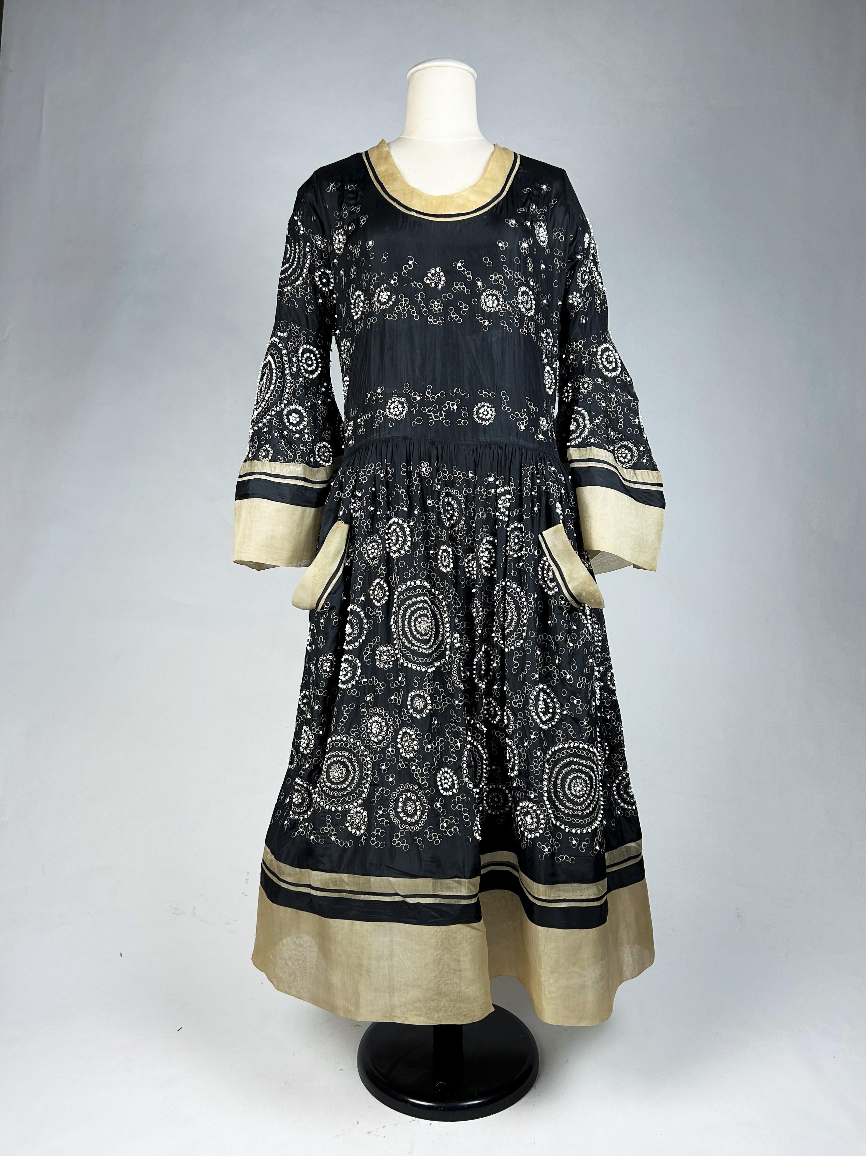 Robe de soirée par Jeanne Lanvin Haute Couture numérotée 66780- Paris été 1924 Bon état - En vente à Toulon, FR