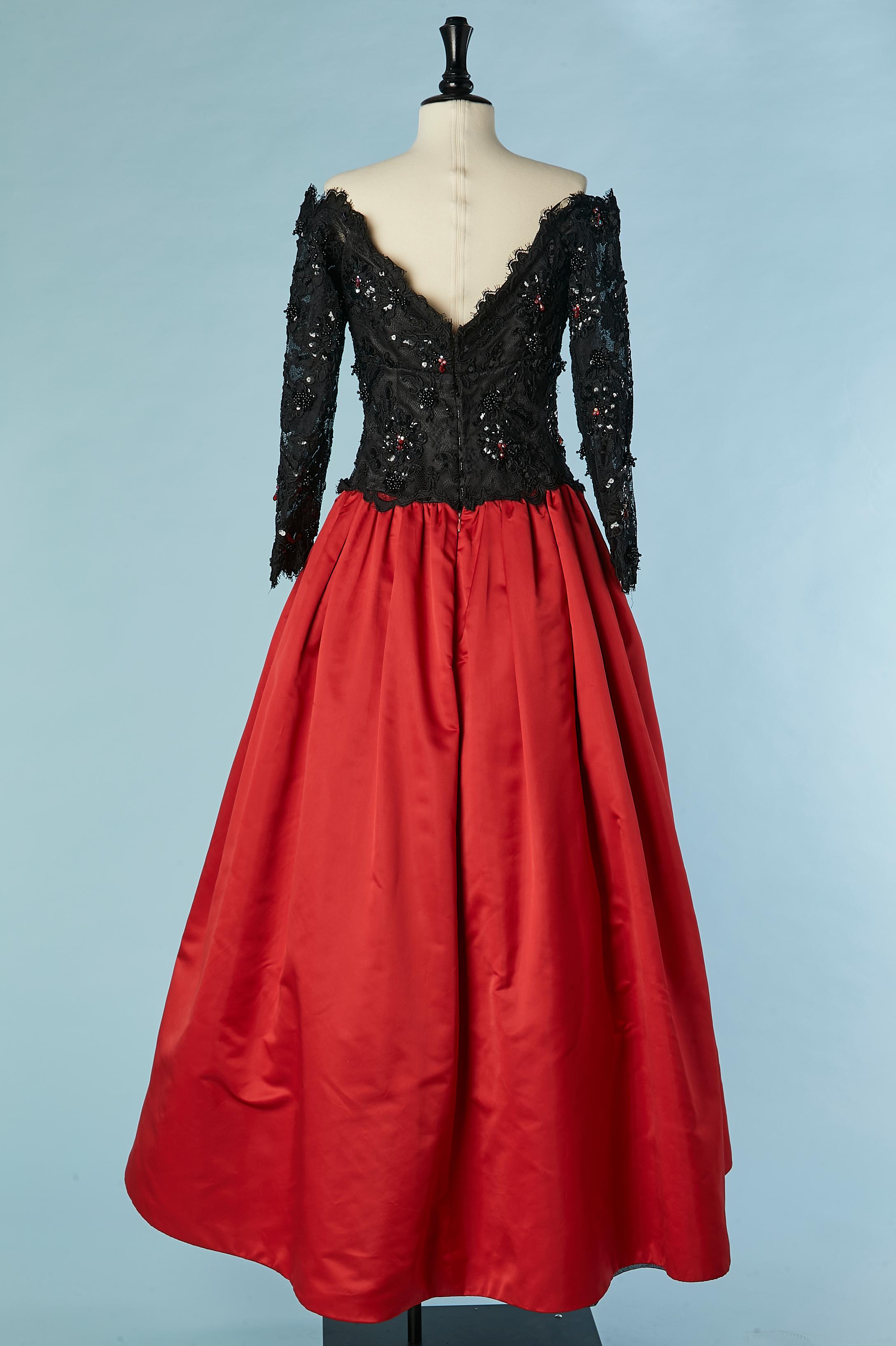 Evening dress in black beaded guipure and red satin Scaasi Boutique for Saks  For Sale 5