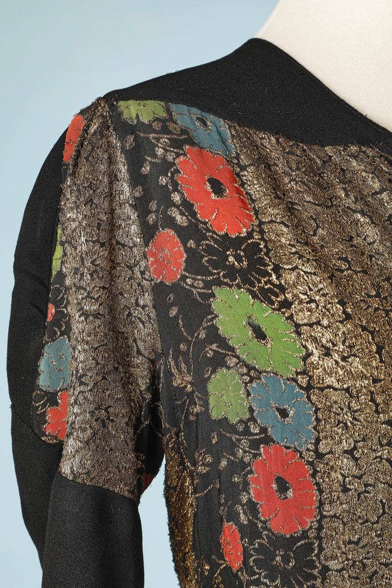 Evening dress in black crêpe satin and gold lurex brocard  top Circa 1930's In Fair Condition For Sale In Saint-Ouen-Sur-Seine, FR