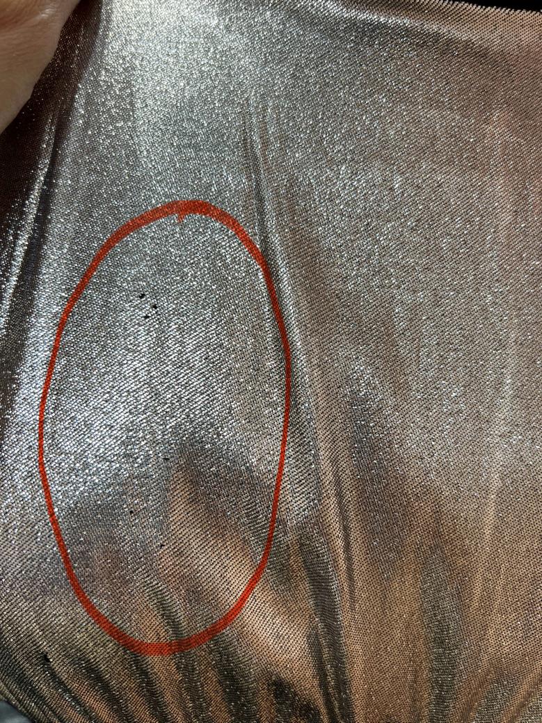 Vestido de noche de lúrex, punto y volantes de tul JEAN-REMY DAUMAS en venta 4