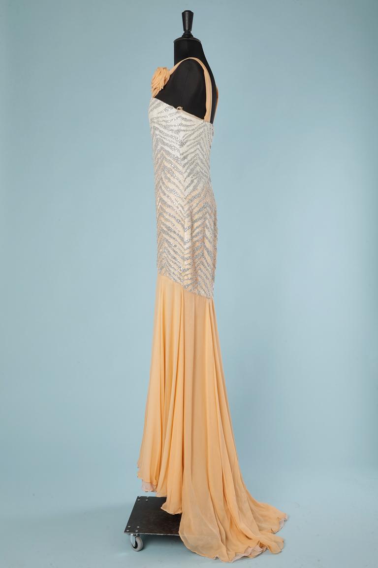 Evening dress in peach color chiffon and sequin Lorena Sarbu  In New Condition In Saint-Ouen-Sur-Seine, FR
