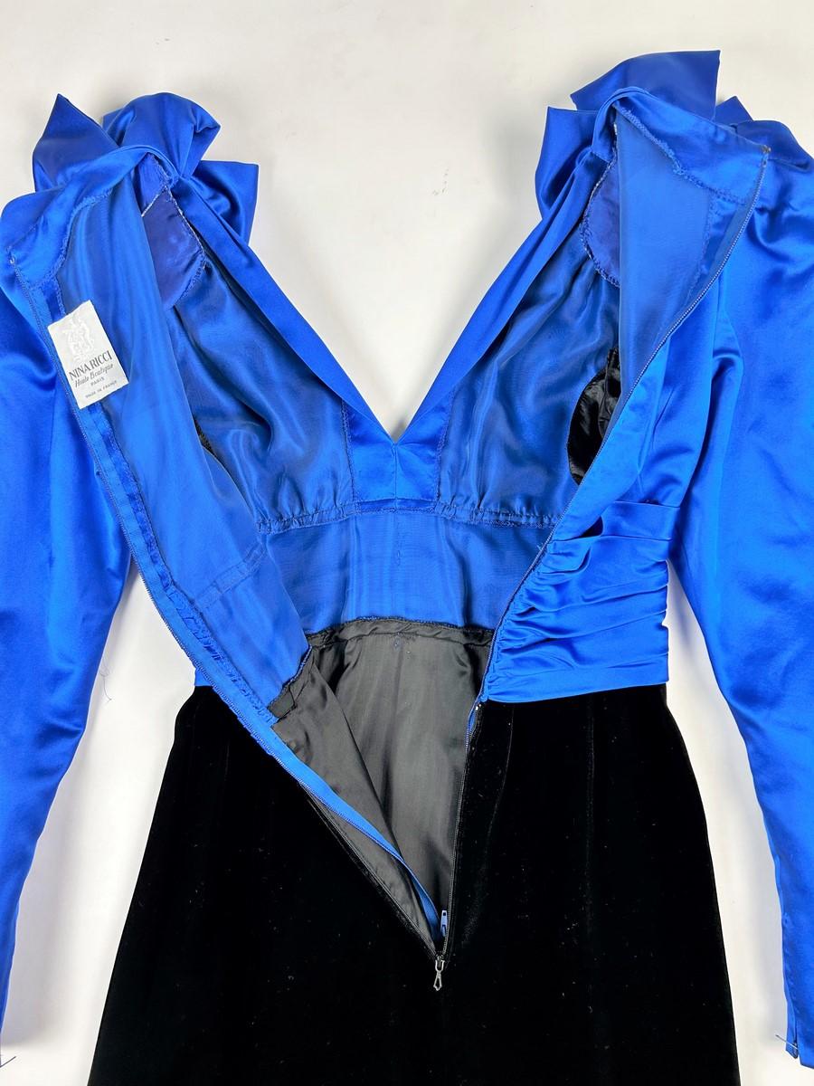 Evening dress in satin and velvet by Gérard Pipart for Nina Ricci - Paris Circa For Sale 9