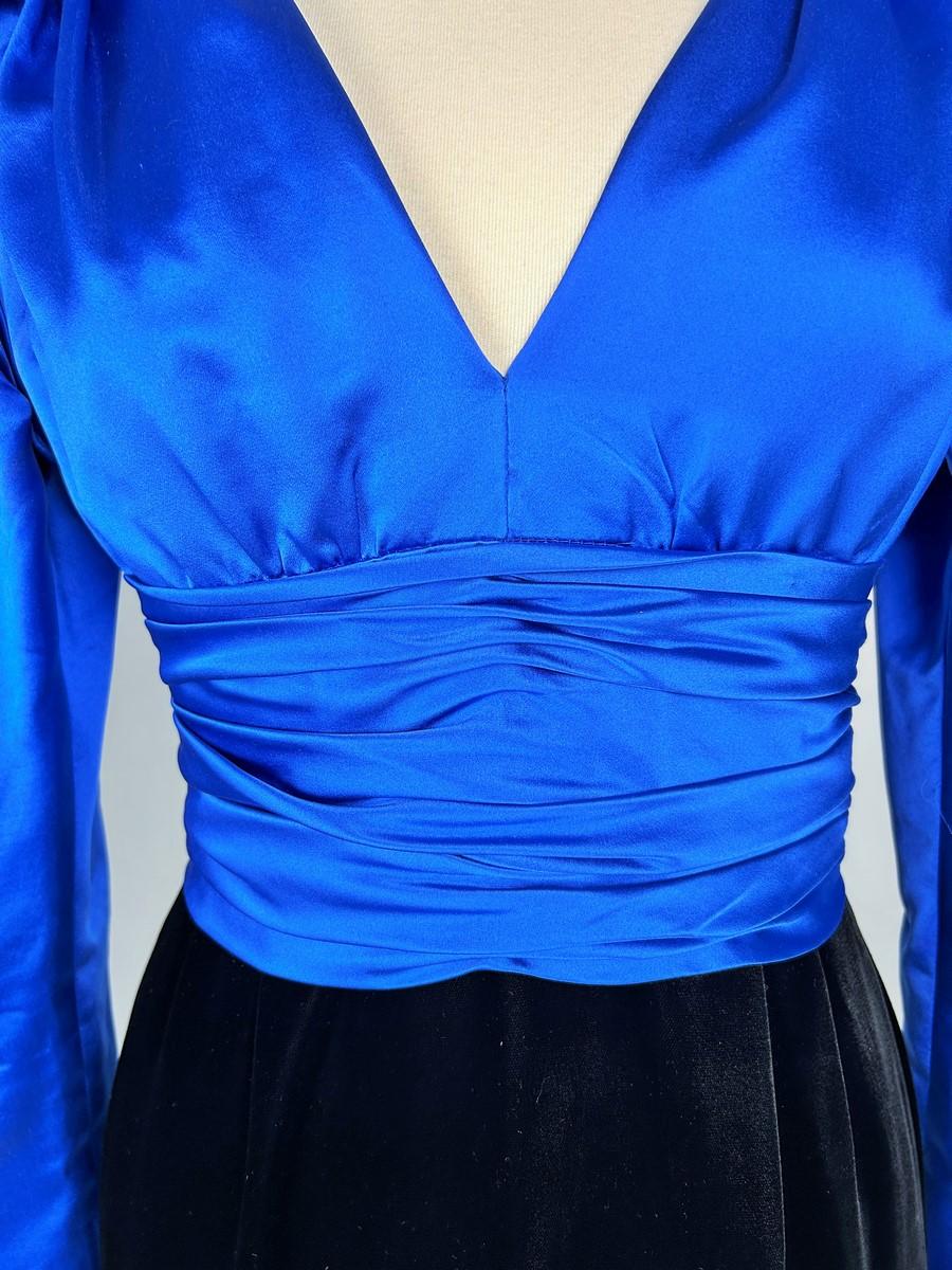 Evening dress in satin and velvet by Gérard Pipart for Nina Ricci - Paris Circa For Sale 1