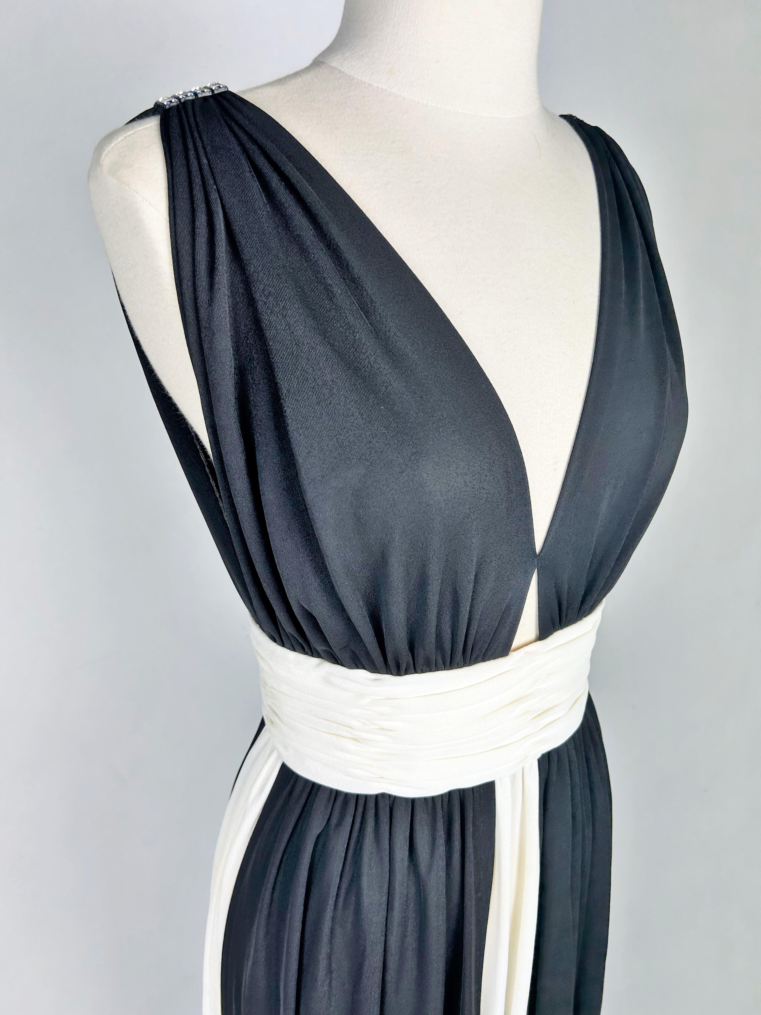 Abendkleid von Loris Azzaro aus schwarzem und weißem Seidenjersey - Paris CIRCA 1980 Damen im Angebot