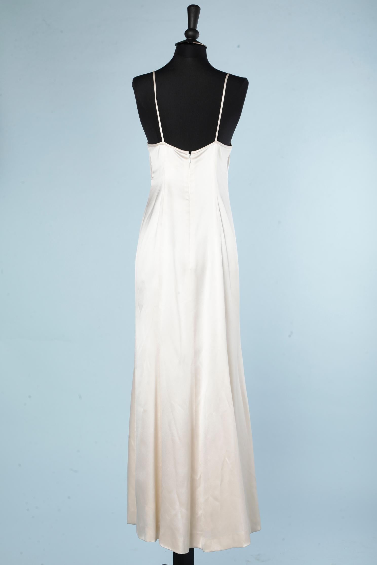 Women's Evening gown ( or wedding dress) in off-white silk Chanel Boutique 