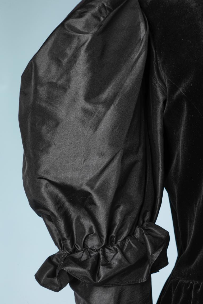 Black Evening jacket in black velvet and taffetas sleeves Saint Laurent Rive Gauche For Sale