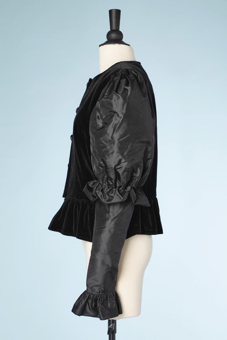 Women's Evening jacket in black velvet and taffetas sleeves Saint Laurent Rive Gauche For Sale