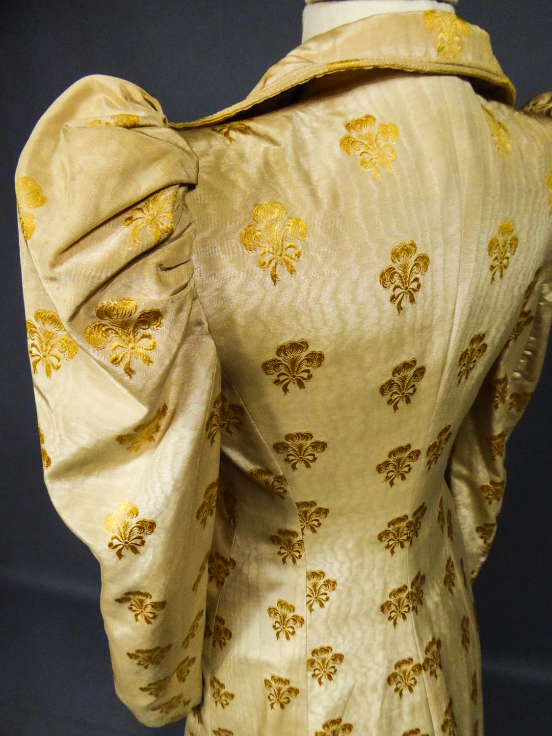 Evening or Interior Coat in Yellow Façonné Silk Moire Circa 1935 6