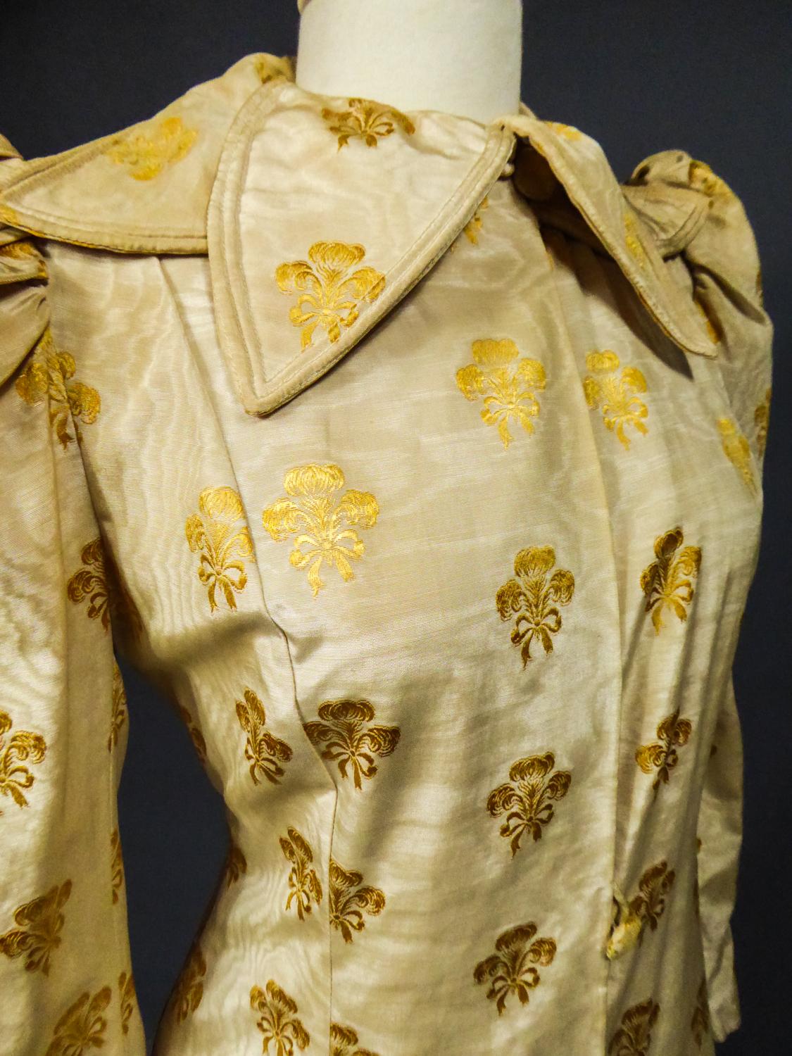 Evening or Interior Coat in Yellow Façonné Silk Moire Circa 1935 3