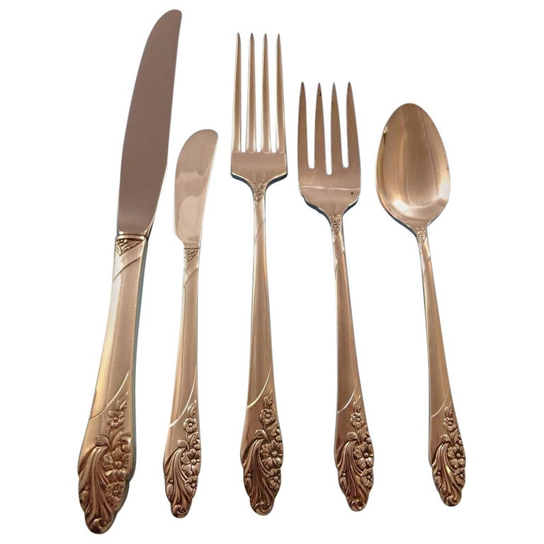 Evening Star by Community Plate Silverplate Flatware Set Service For 12 69  Pcs For Sale at 1stDibs | community silverplate patterns, community plate  silverware value, evening star community silverware