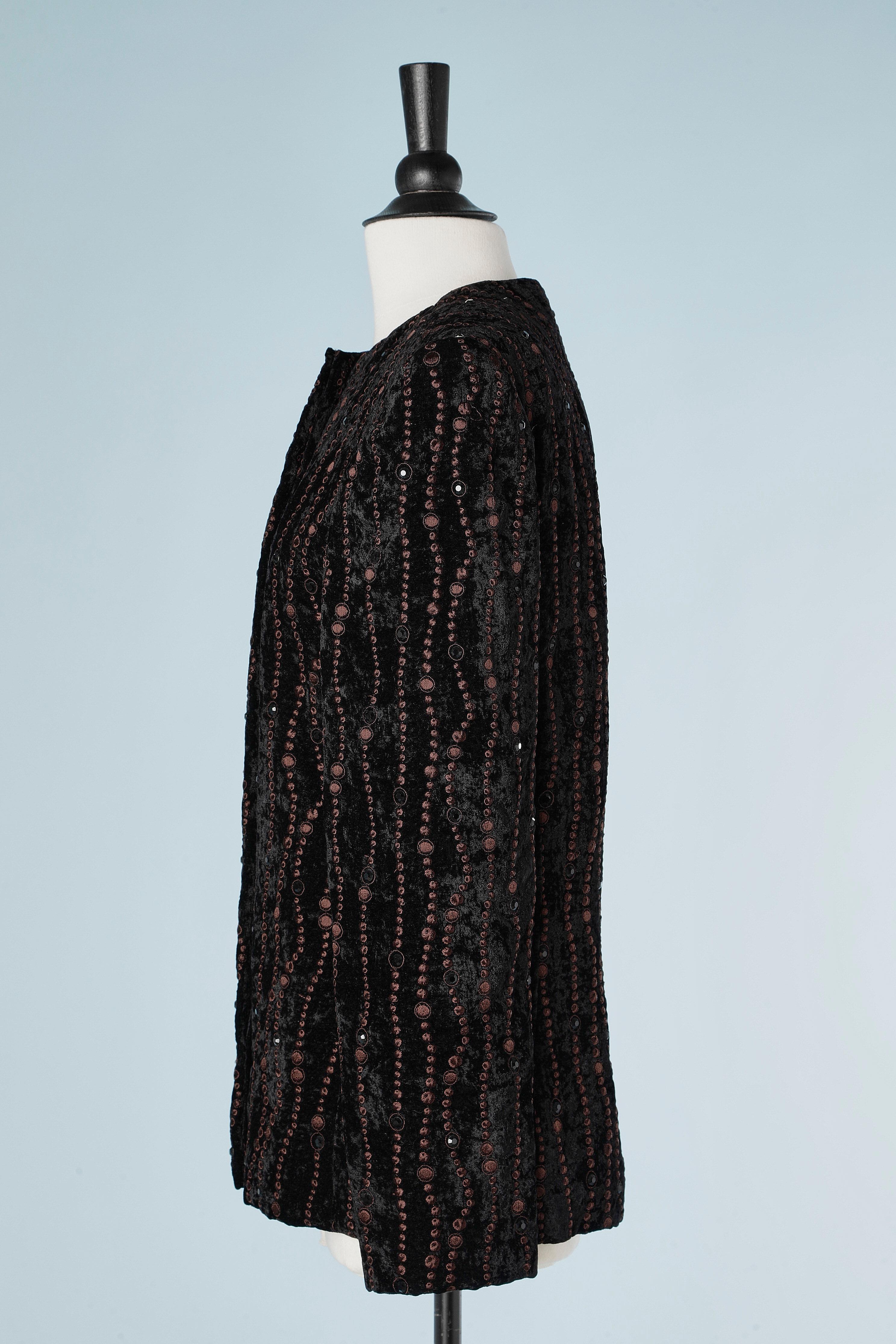 Evening velvet jacket with thread and cabochons embroidery André Laug In Excellent Condition For Sale In Saint-Ouen-Sur-Seine, FR