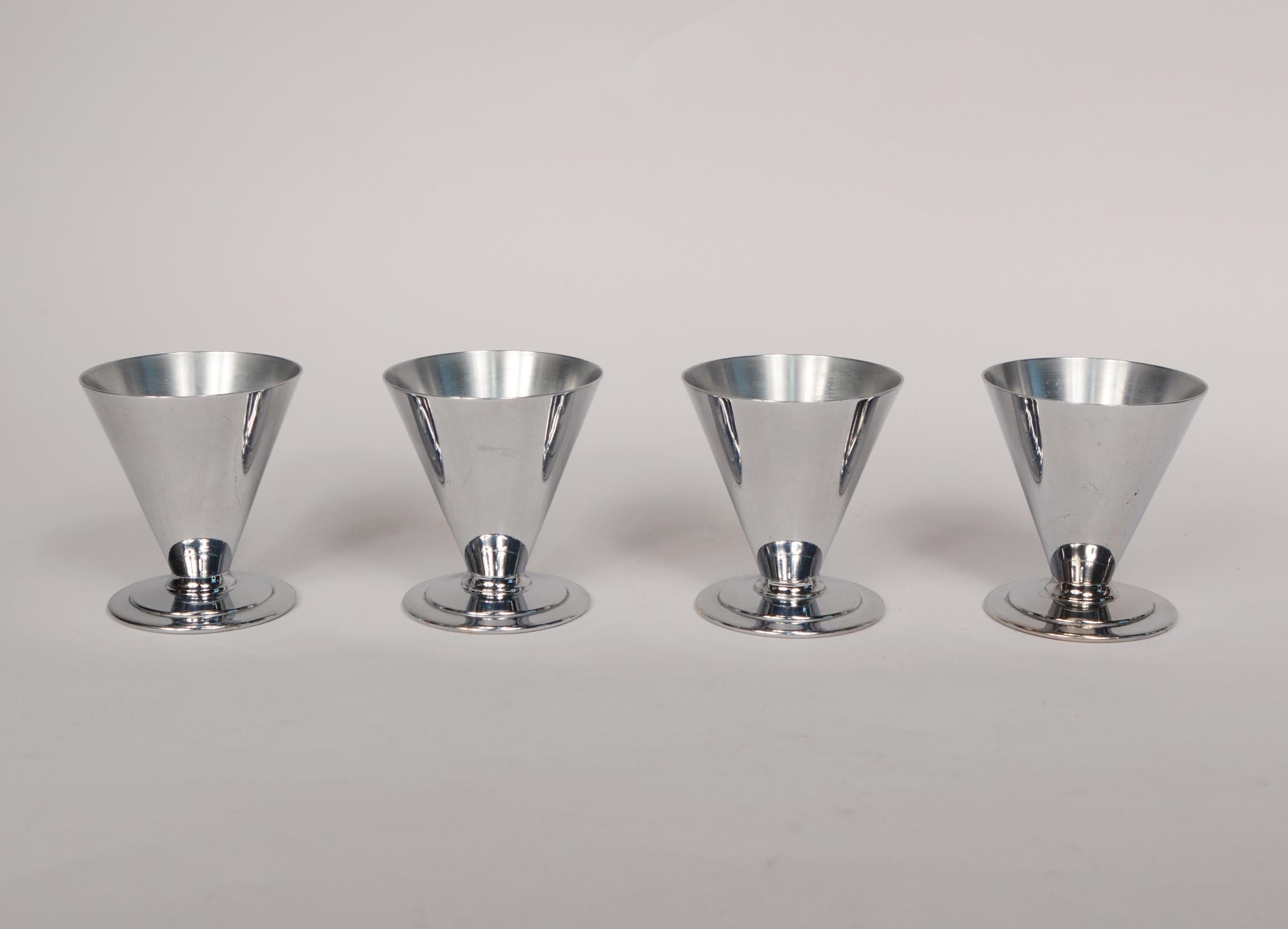 Evercraft Machine Age Art Deco Chrome Cocktail Shaker Set In Good Condition In San Mateo, CA