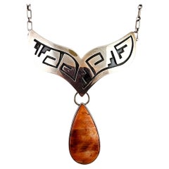 Everett & Mary Teller Sterling Orange Spiny Oyster Whale Tail Necklace #20083
