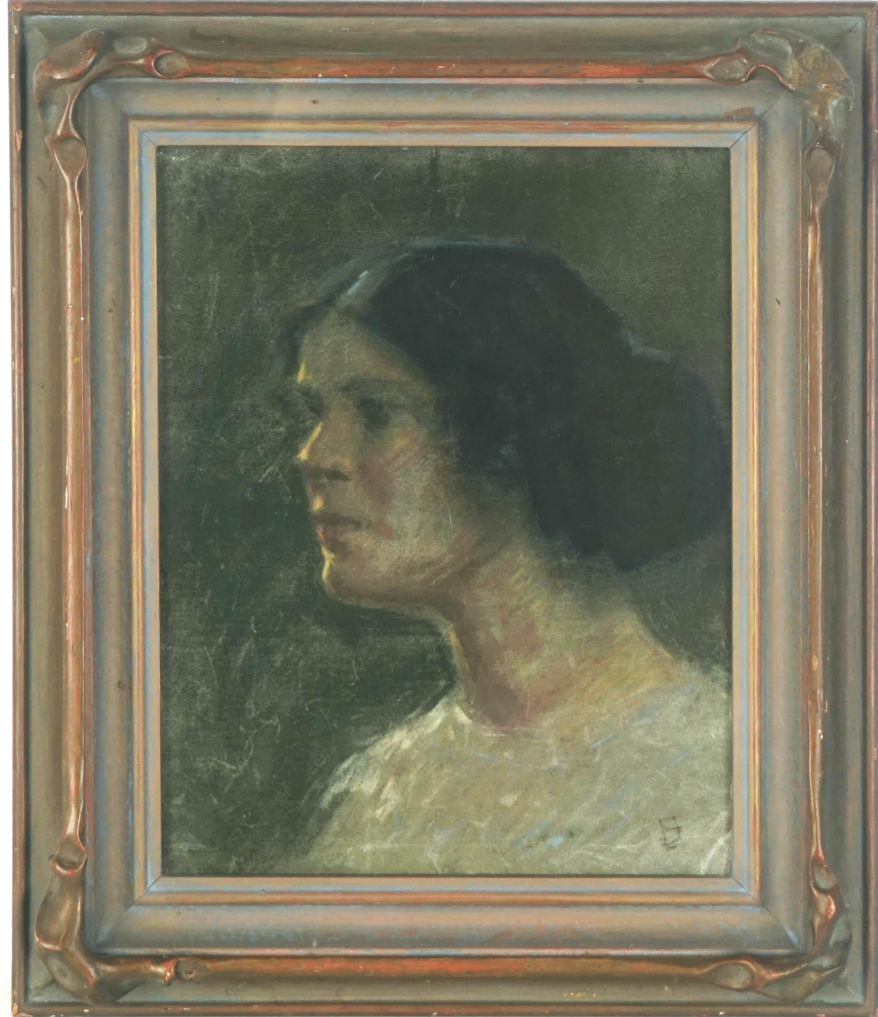 Ritratto di donna illuminato dalla luce della luna dei primi anni del XX secolo