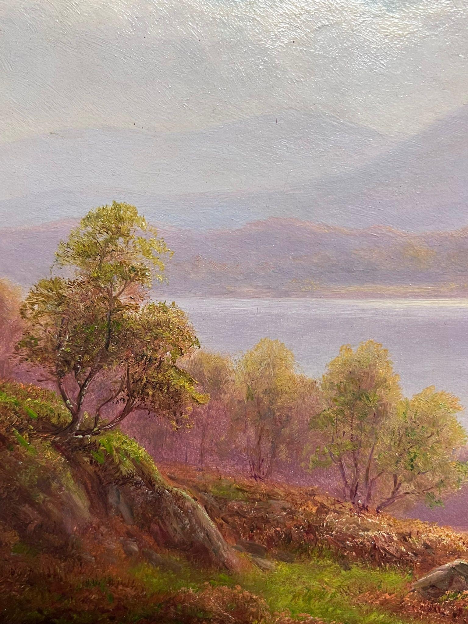 Paisaje tranquilo de las Highlands Ovejas pastando junto al lago Antique British Painting en venta 3