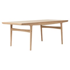 Evermore dining table, oak 