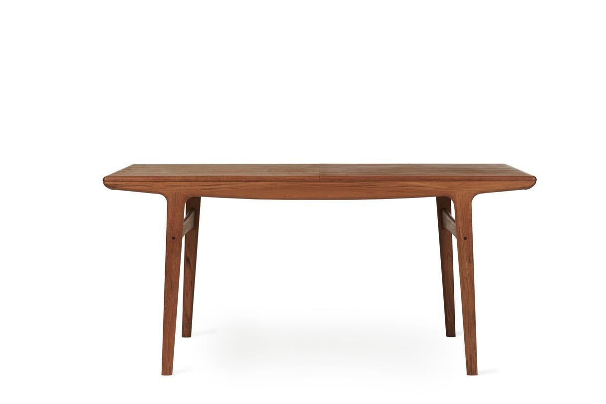 Evermore dining table Teak 160 by Warm Nordic
Dimensions: D160 x W85 x H74 cm
Material: Oiled solid teak and veneer
Weight: 41 kg
Also available in different colors and dimensions. 

A simple, timeless designer table created in the 1950s by