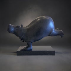 Dansende Hippo Dancing Hippo Bronze Figurative Animal Sculpture In Stock
