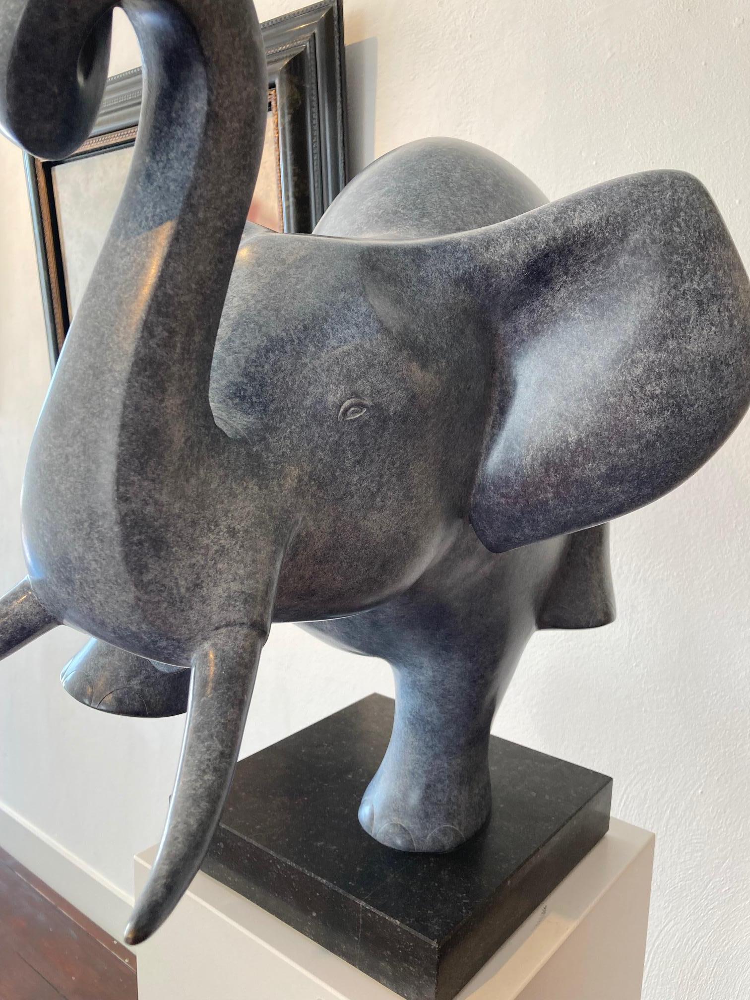 Dansende Olifant no.2  Dancing Elephant Bronze Sculpture Contemporary In Stock For Sale 1