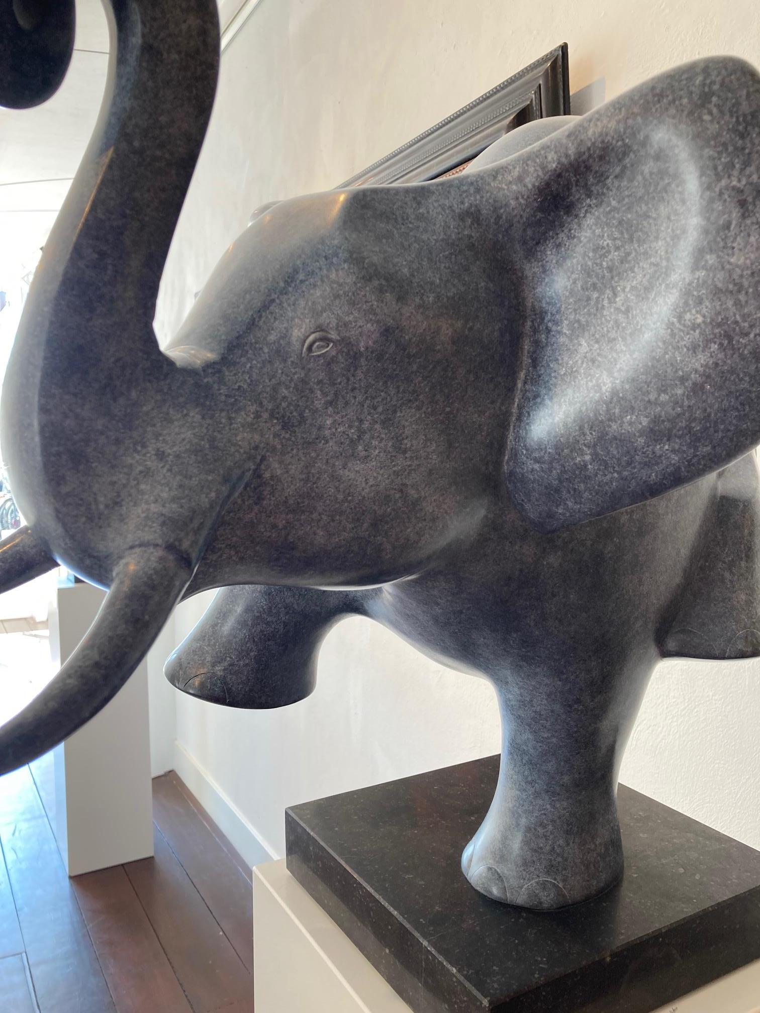 Dansende Olifant no.2  Dancing Elephant Bronze Sculpture Contemporary In Stock For Sale 2