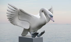 Landende Zwaan Landing Swan Polyester Sculpture  In Stock