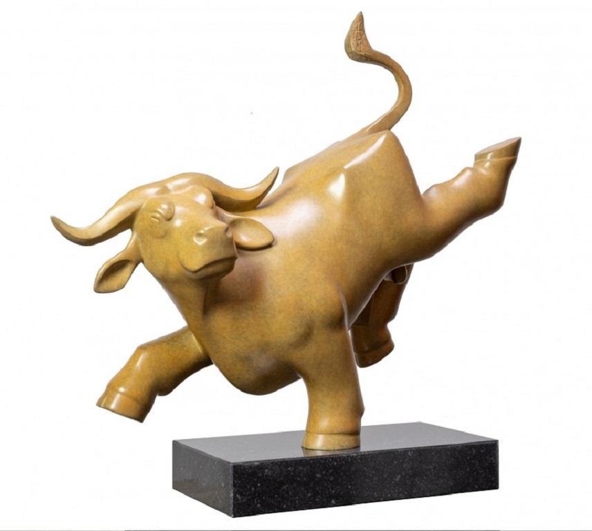 Evert den Hartog Figurative Sculpture - Lentestier no. 2 Spring Bull Bronze Sculpture Animal Contemporary 
