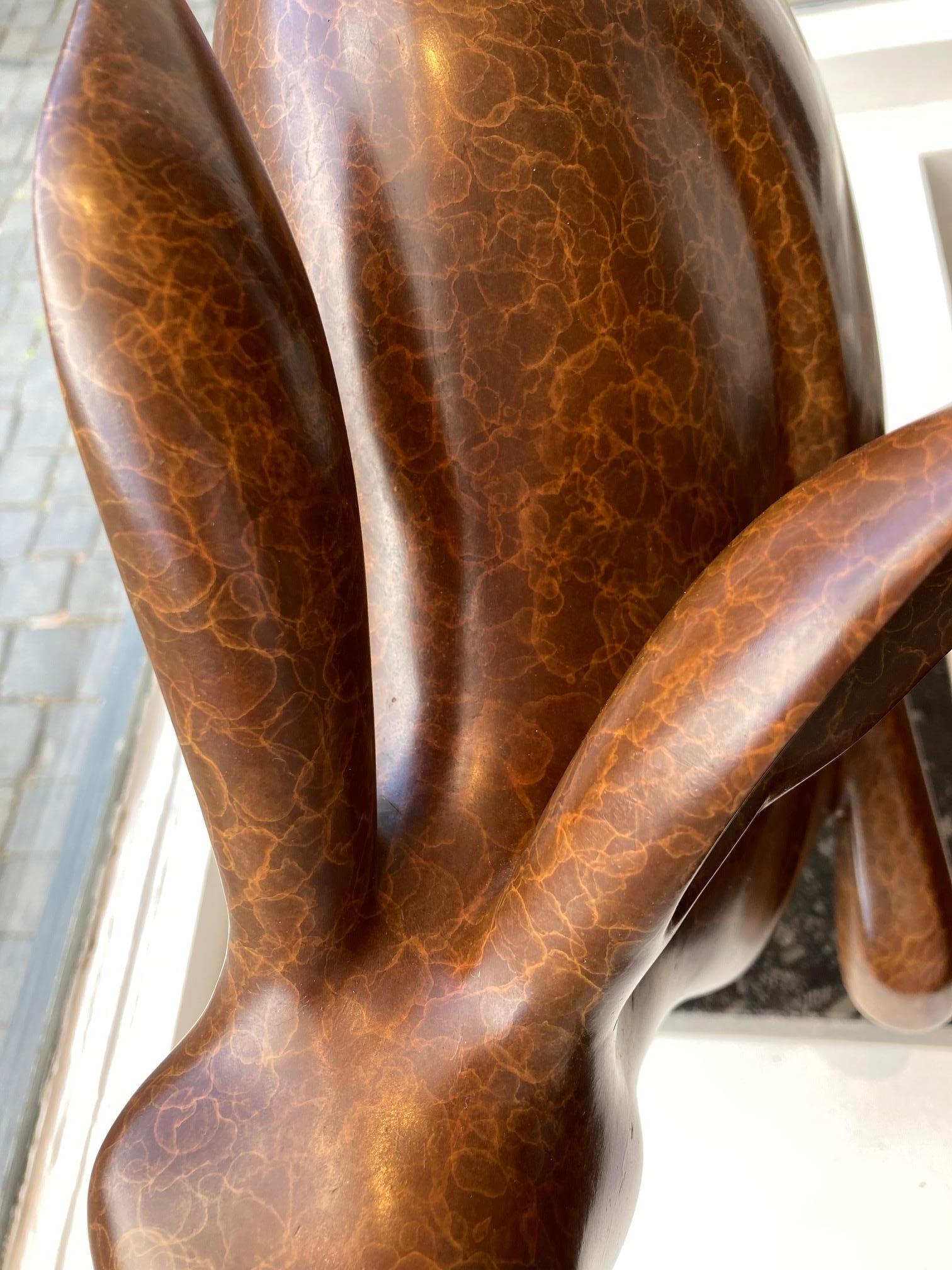 Sculpture d'animal contemporaine en bronze Rennende Haas n° 3 « Running Hare » en stock en vente 5