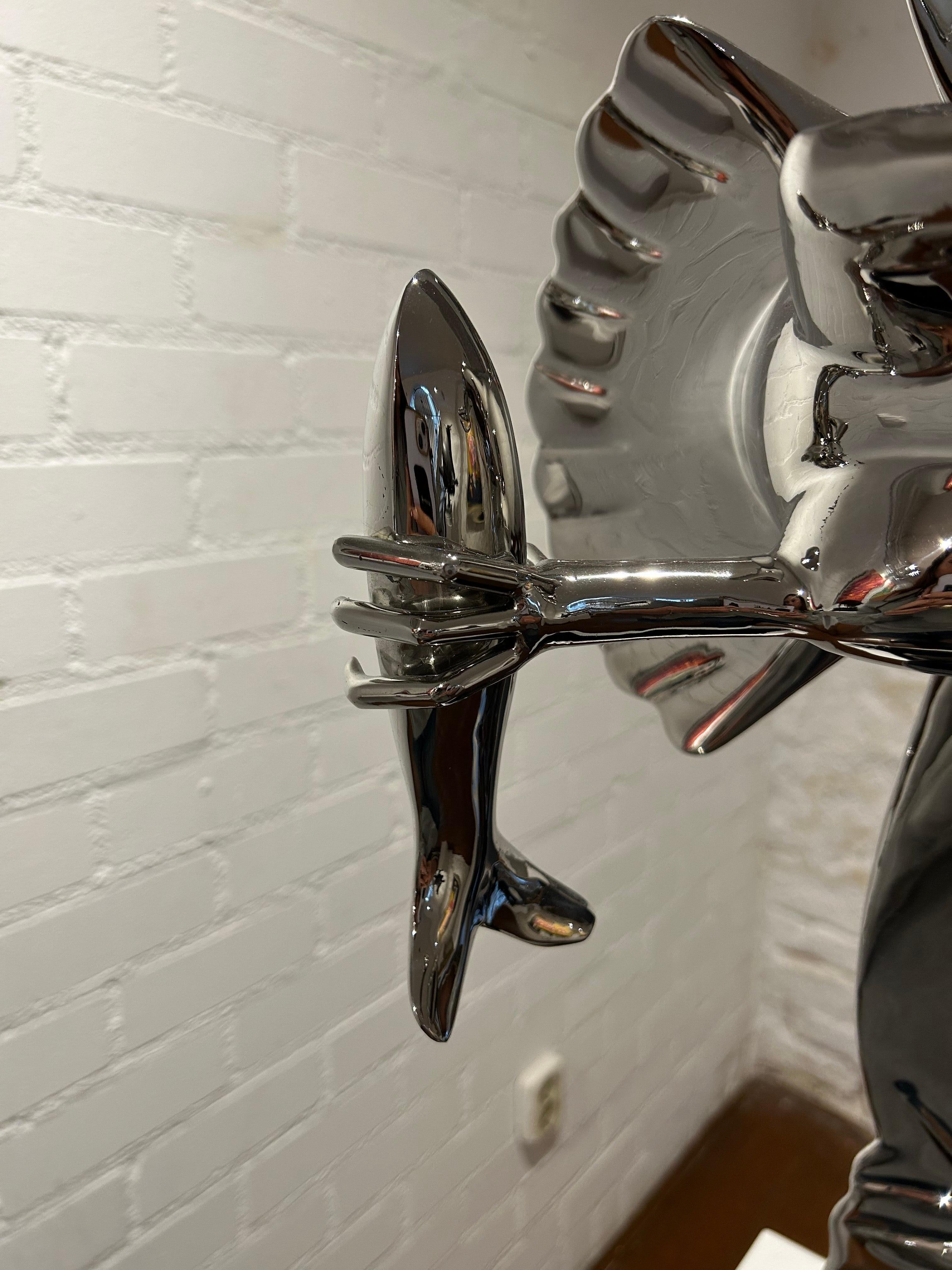 Roofvogel met Vis Prey Bird Fish Stainless Steel Polished New Sculpture In Stock For Sale 3
