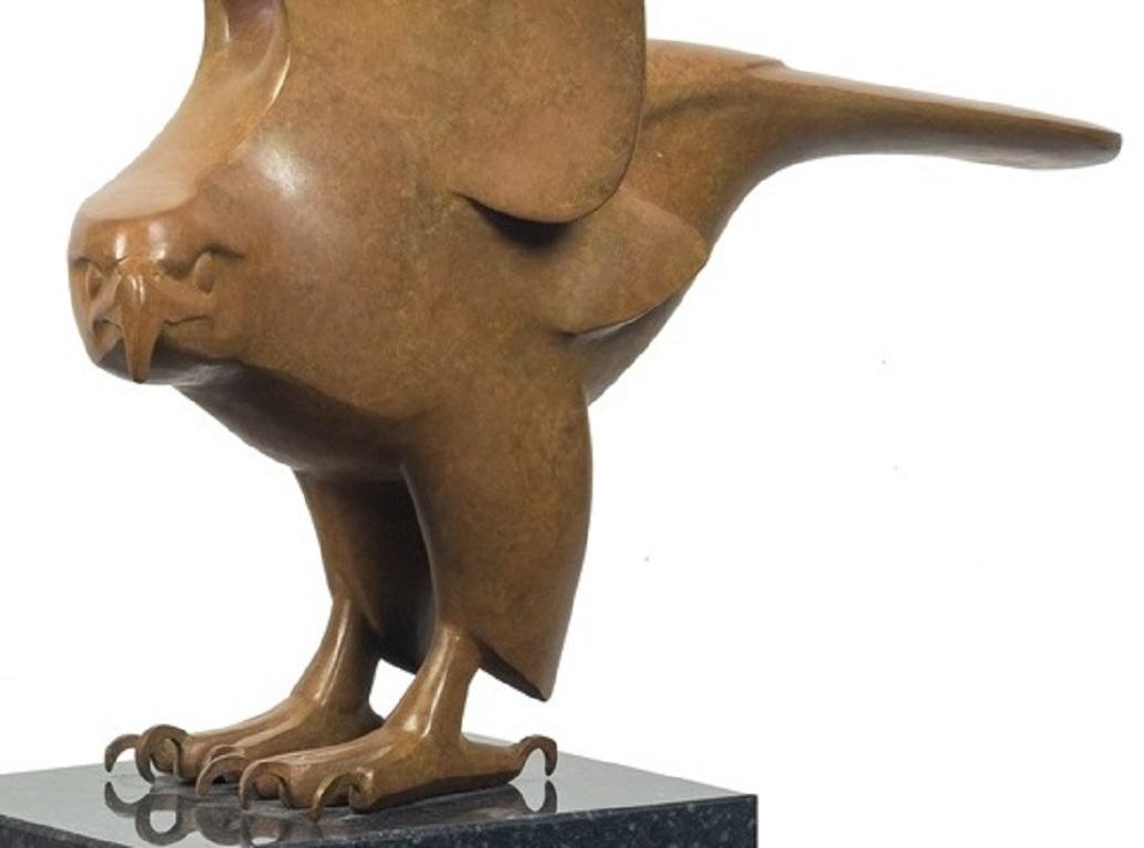 Roofvogel no. 2 Bird of Prey Bronze Sculpture Animal Contemporary For Sale 1