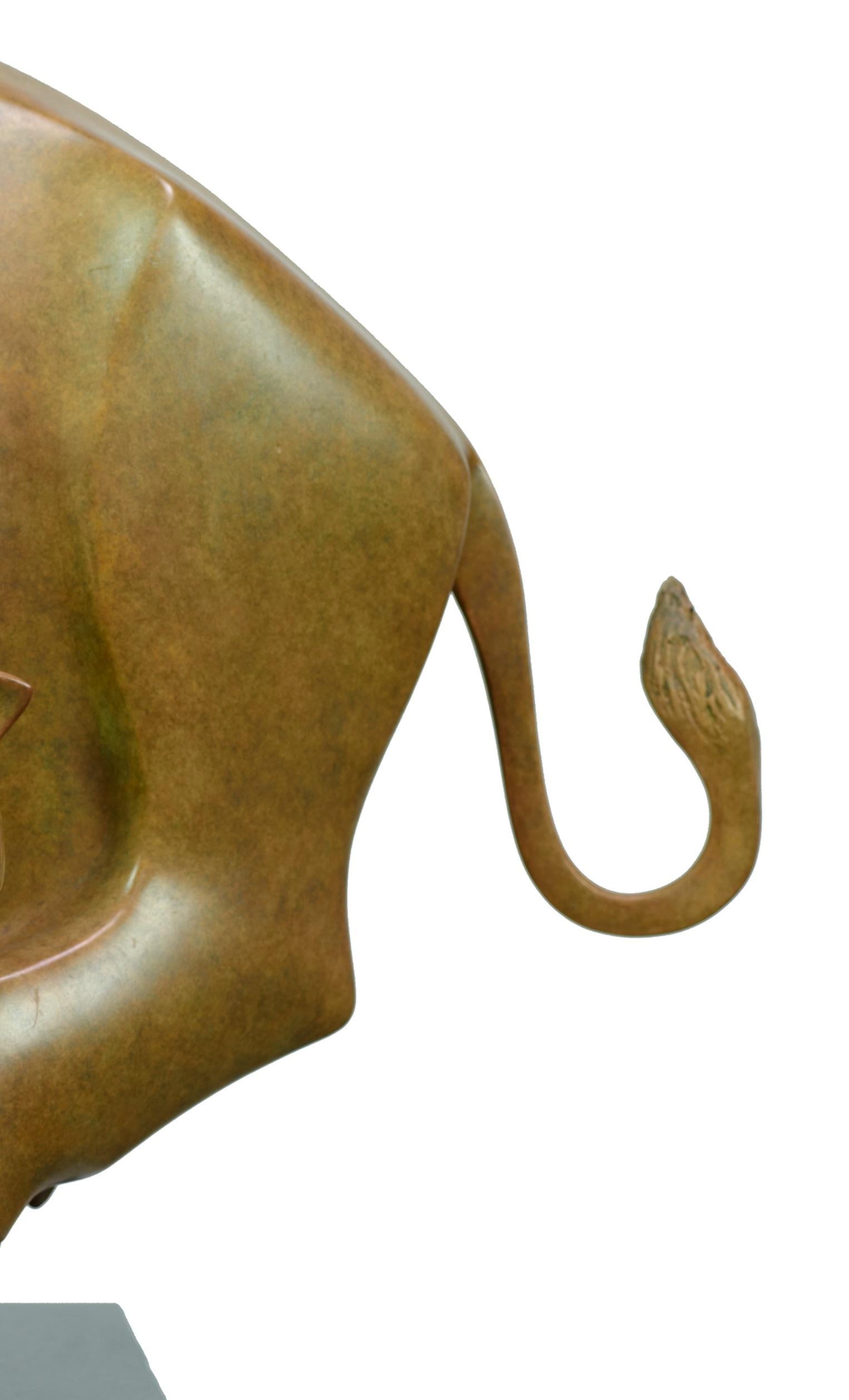 Stier Klein Bull Petite Sculpture en bronze Animal Contemporary en vente 1
