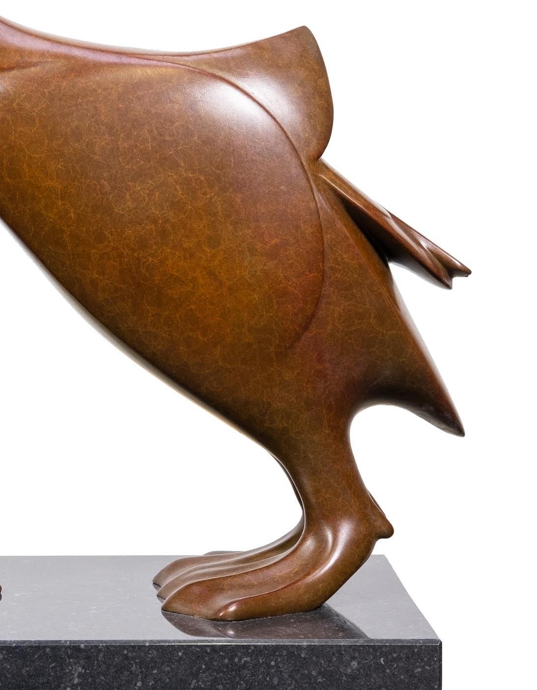 Twee Mandarijneenden Two Mandarin Ducks Bronze Sculpture Contemporary
Evert den Hartog (born in Groot-Ammers, The Netherlands in 1949) followed his education to be a sculptor at the Rotterdam Academy of Visual Arts. In the years 1971-1976 his