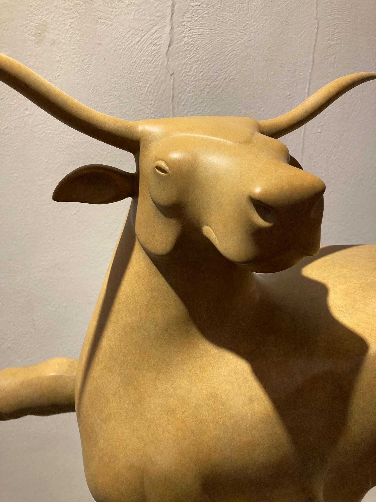 Wandelende Stier n° 3 Groot - Grand taureau qui marche - Sculpture d'animal en bronze  en vente 2
